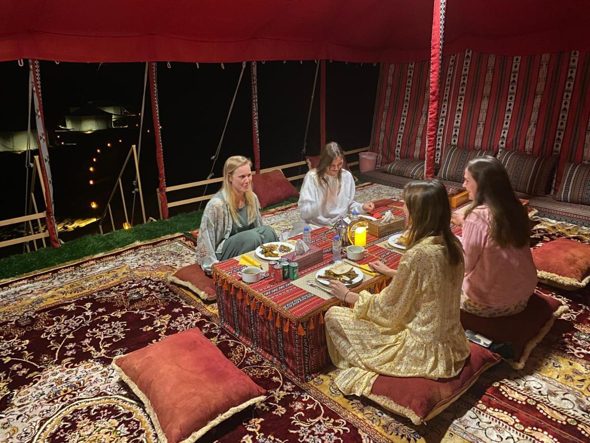 Desert Waves Camp Badīyah Extérieur photo